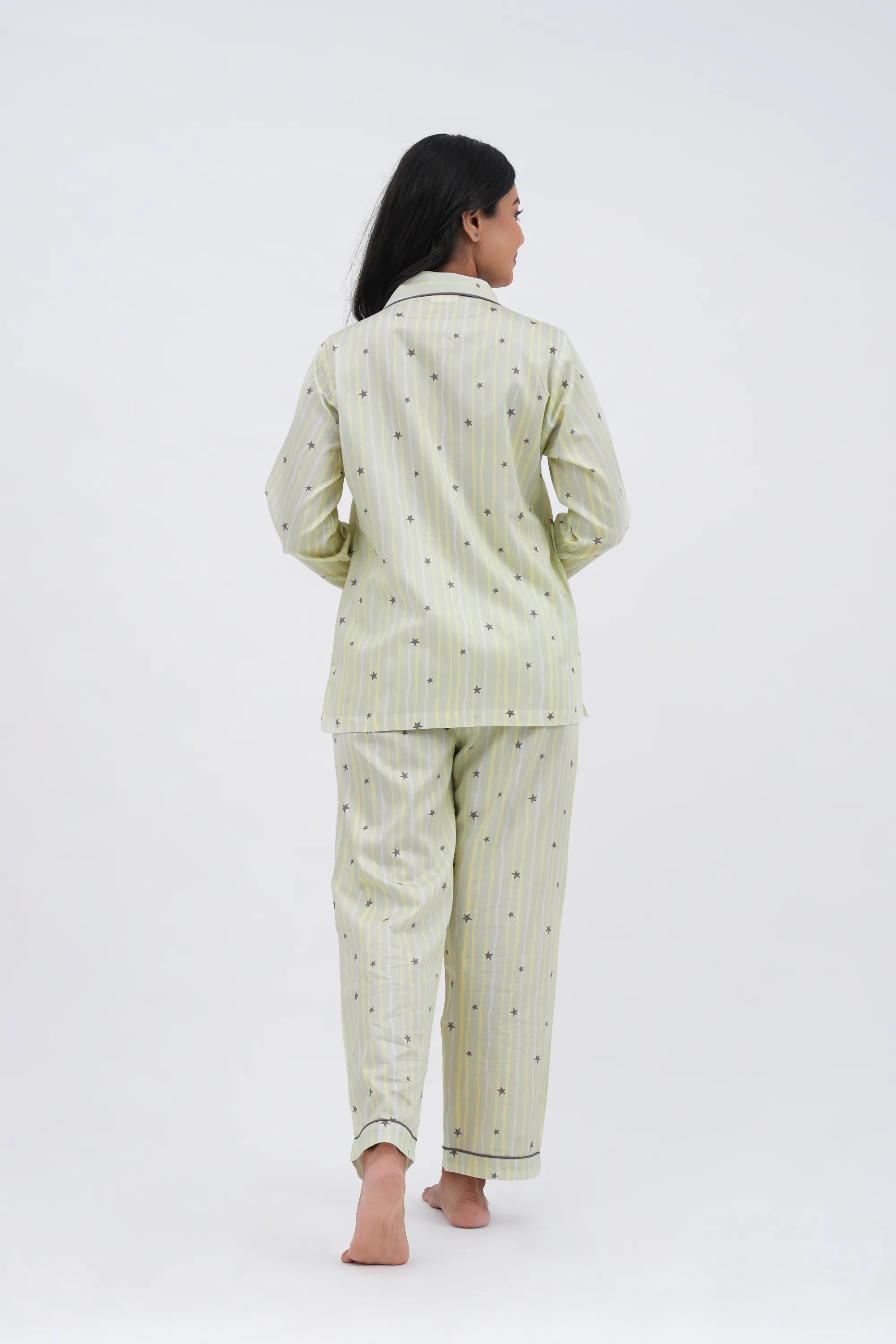 starry dreams bra-less pyjama set