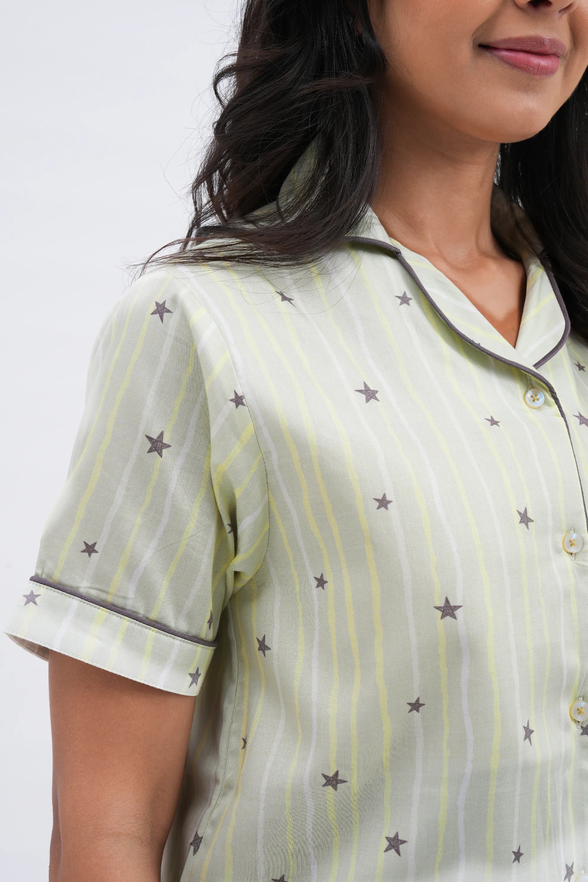 starry dreams bra-less shorts set