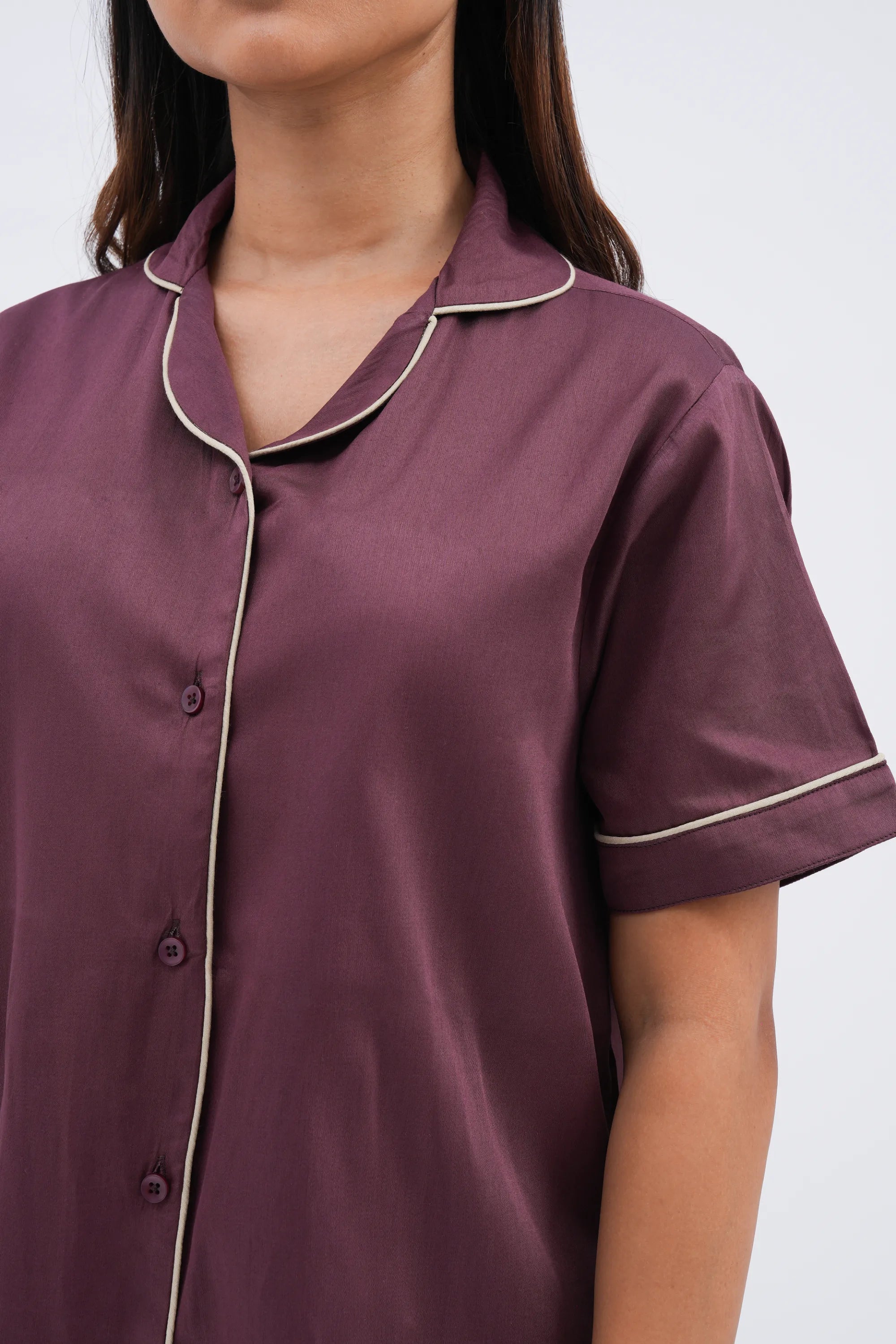 wine down bra-less shorts set