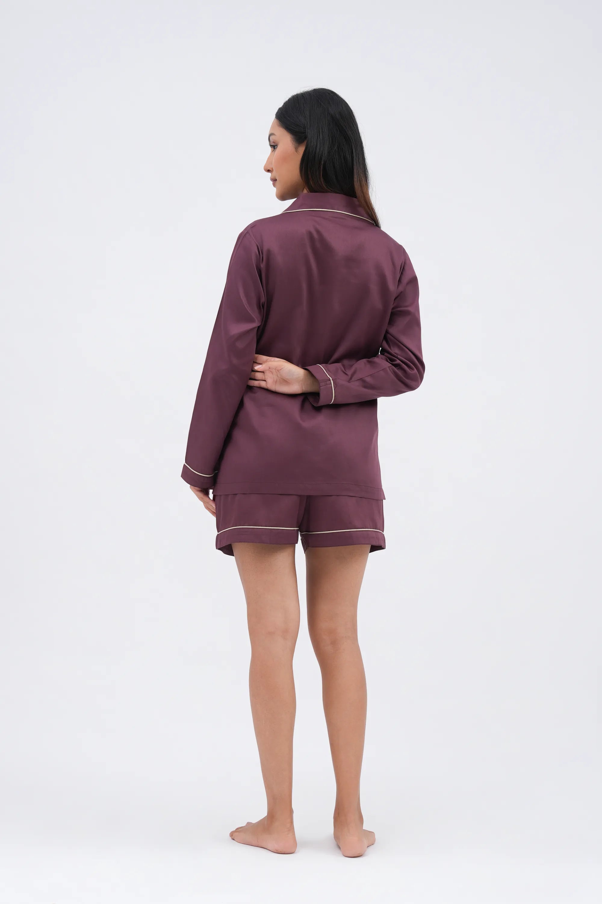 wine down bra-less shorts set