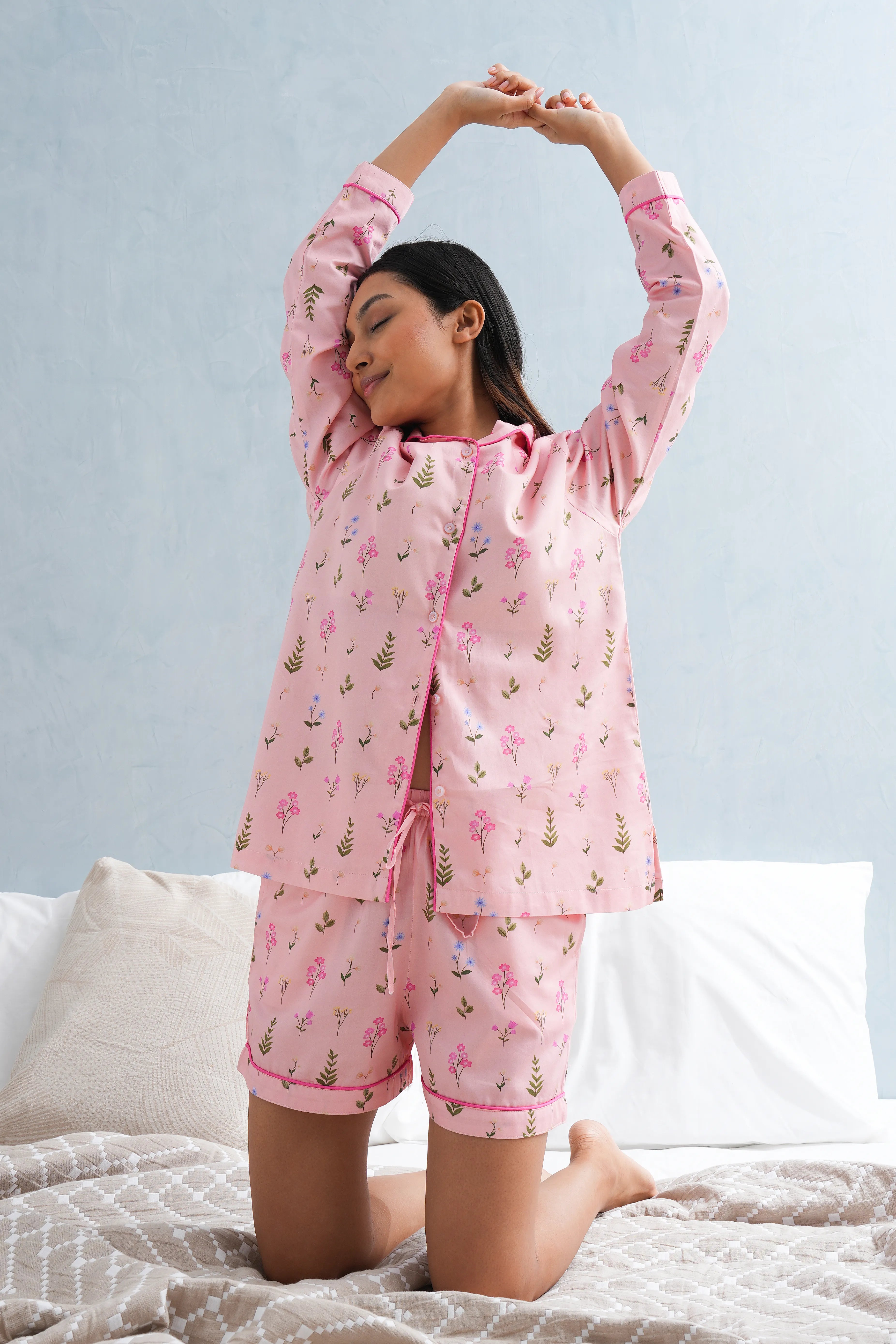 floral bloom bra-less shorts set