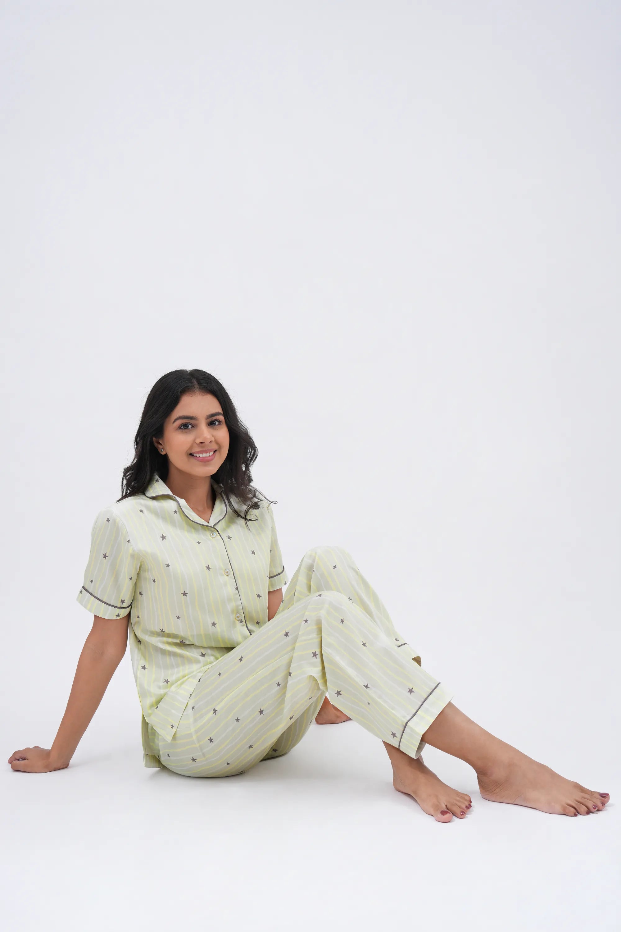 starry dreams bra-less pyjama set