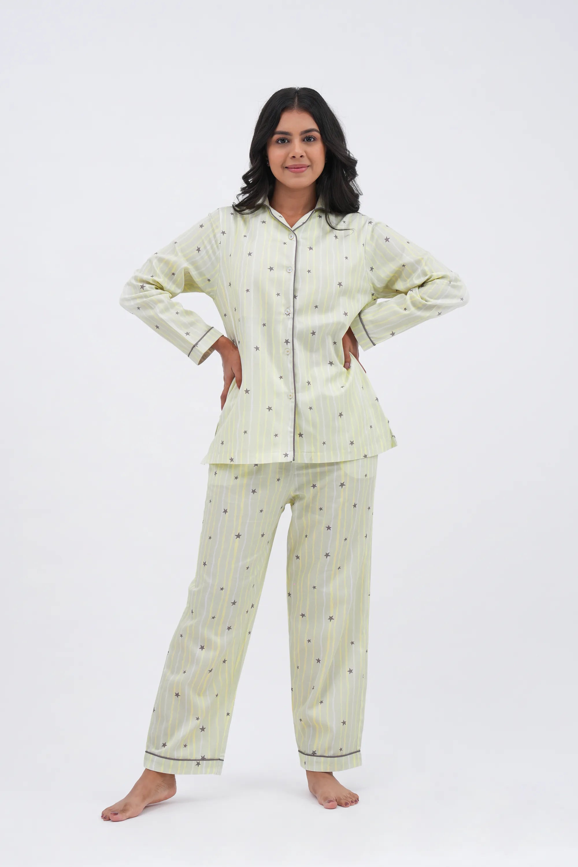 starry dreams bra-less pyjama set