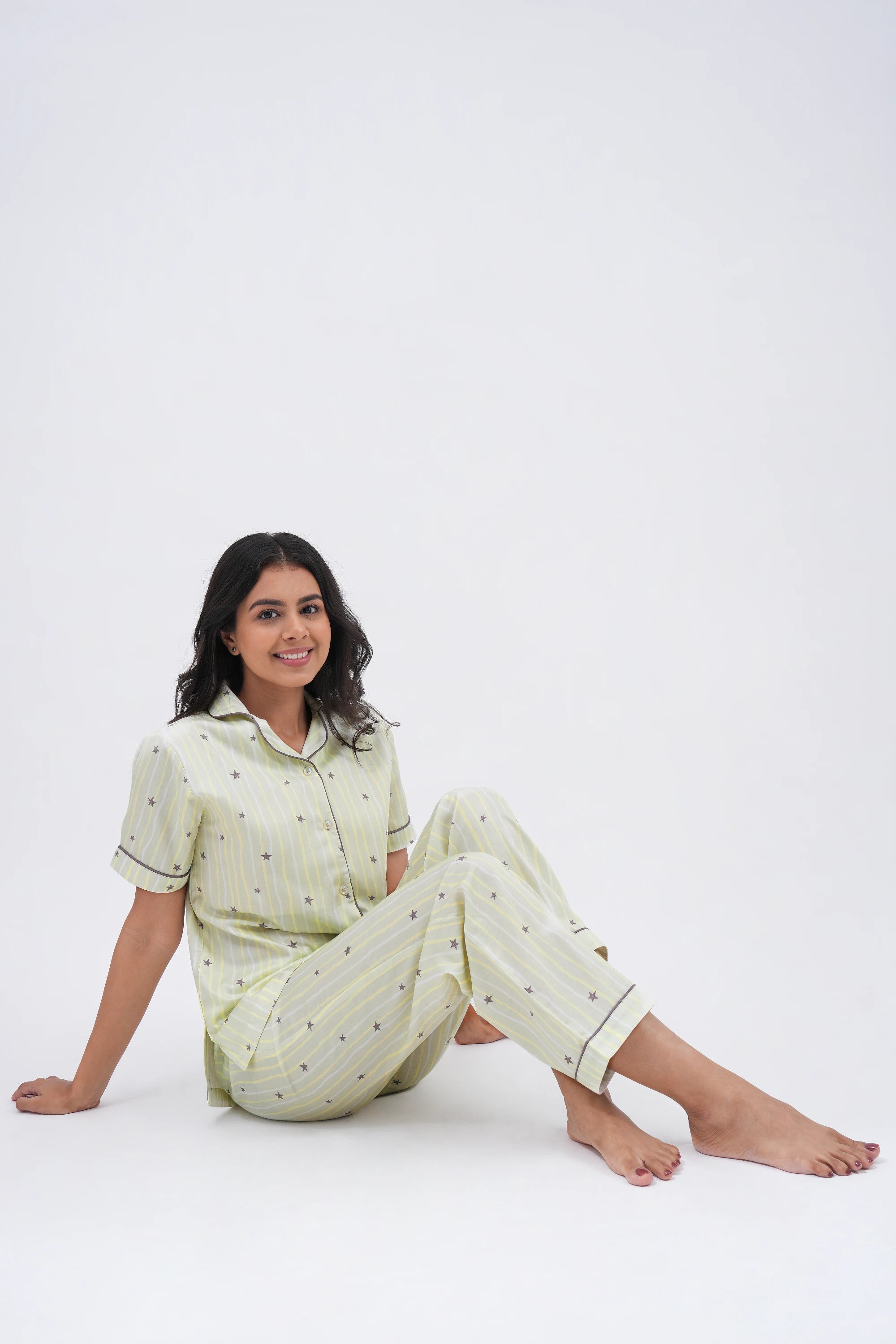starry dreams bra-less top (half sleeves)