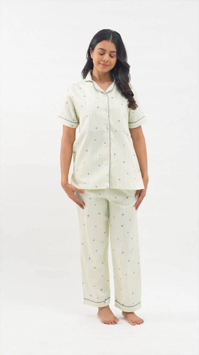 starry dreams bra-less pyjama set